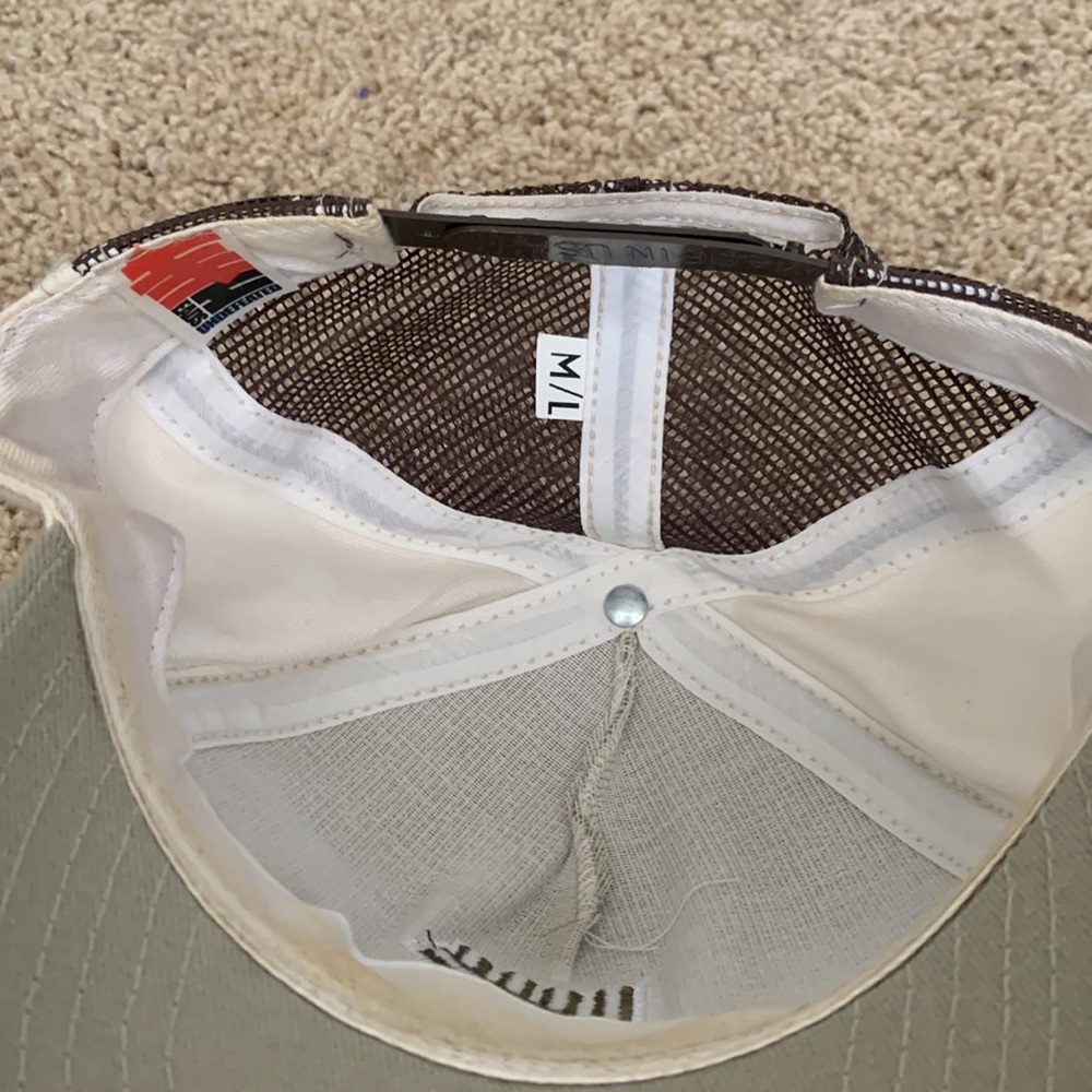 Undefeated SnapBack hat - Picture 4 of 4